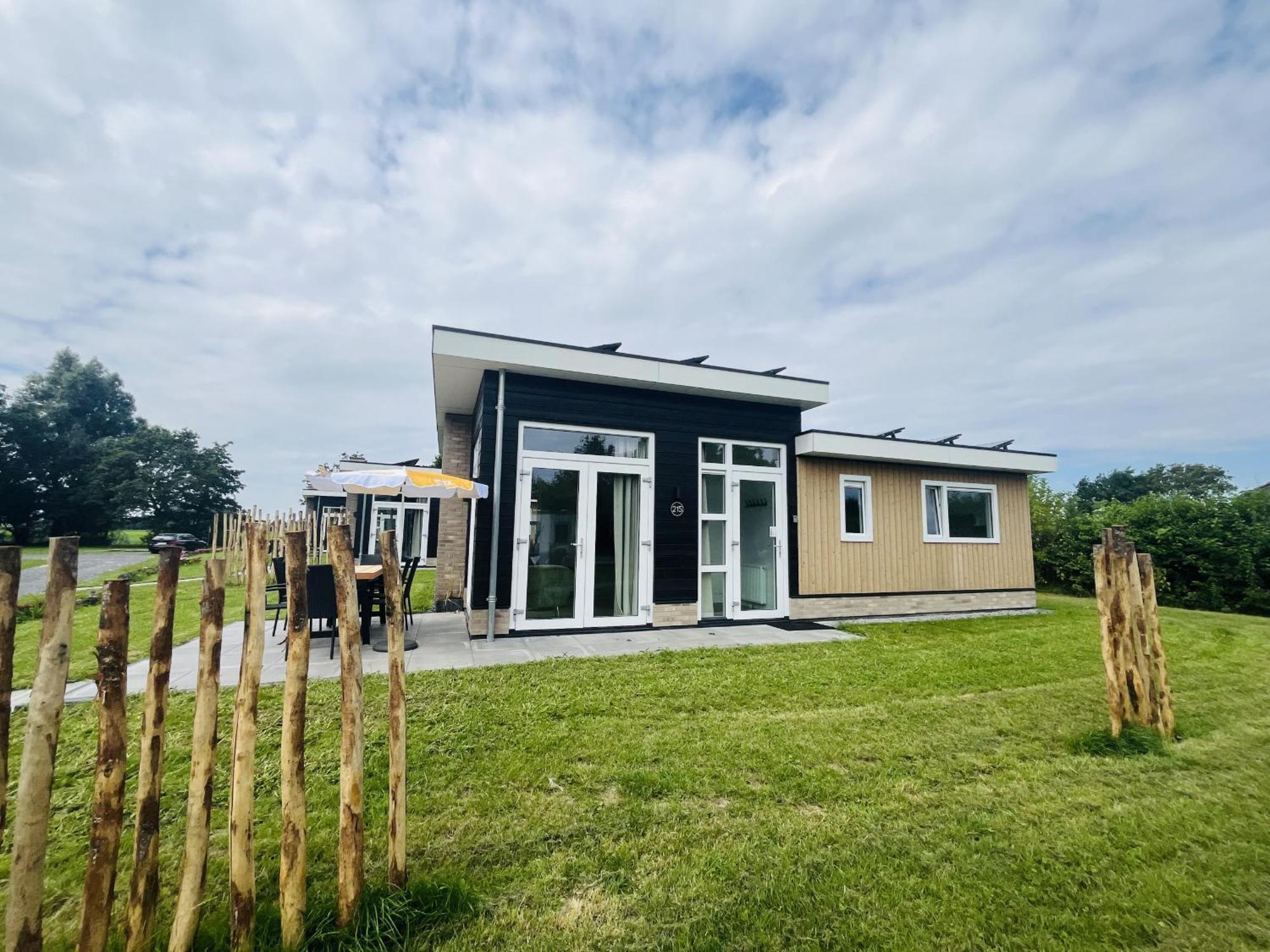 Bungalowpark De Horn - Floresta 213 Dirkshorn エクステリア 写真